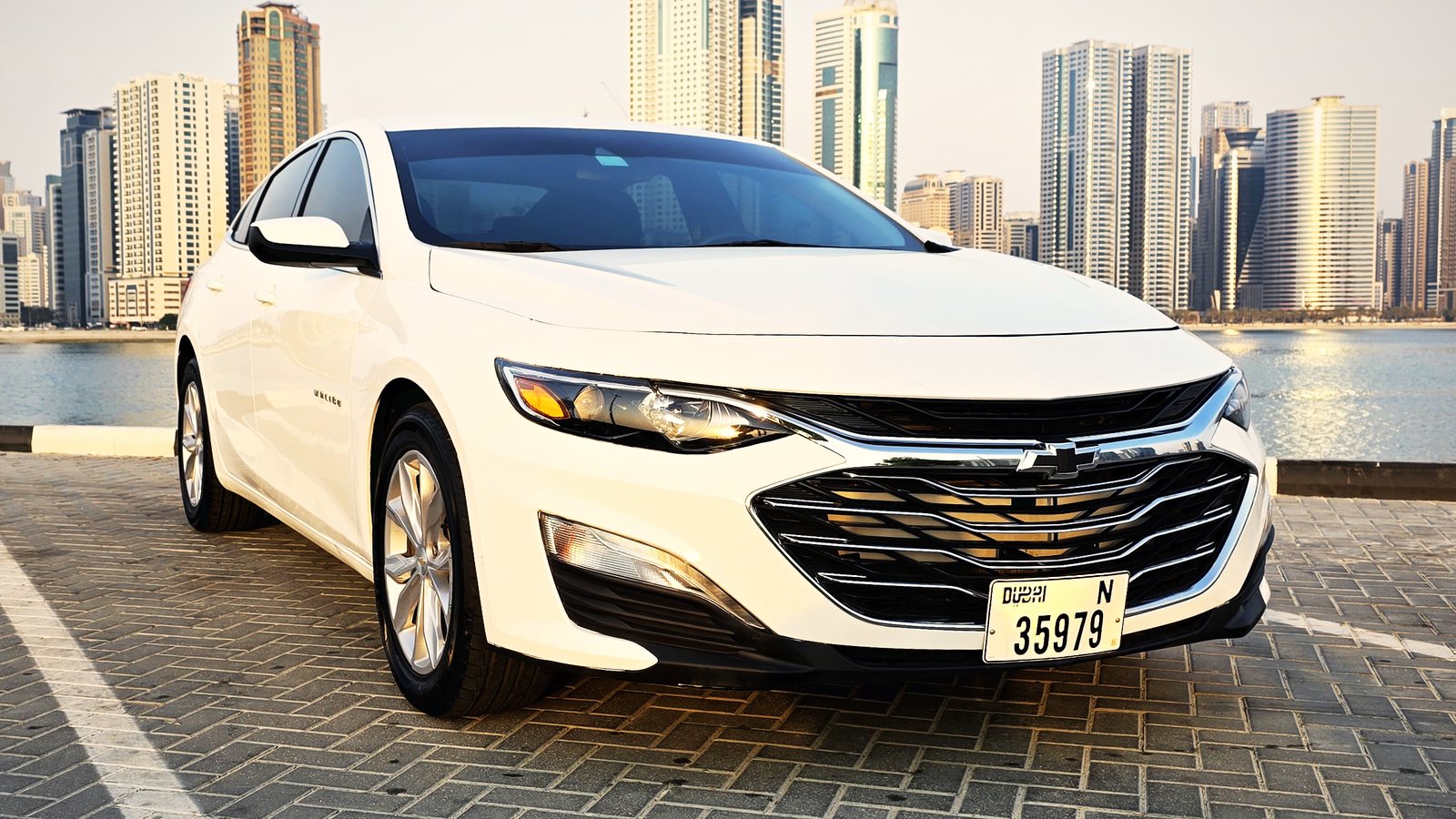 Chevrolet Malibu, white