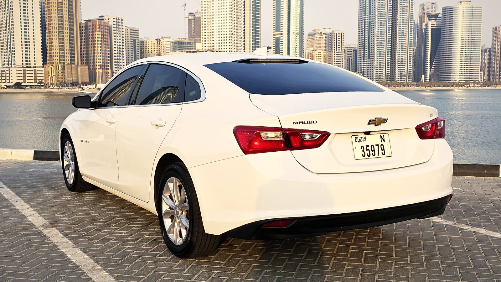 Chevrolet Malibu, white
