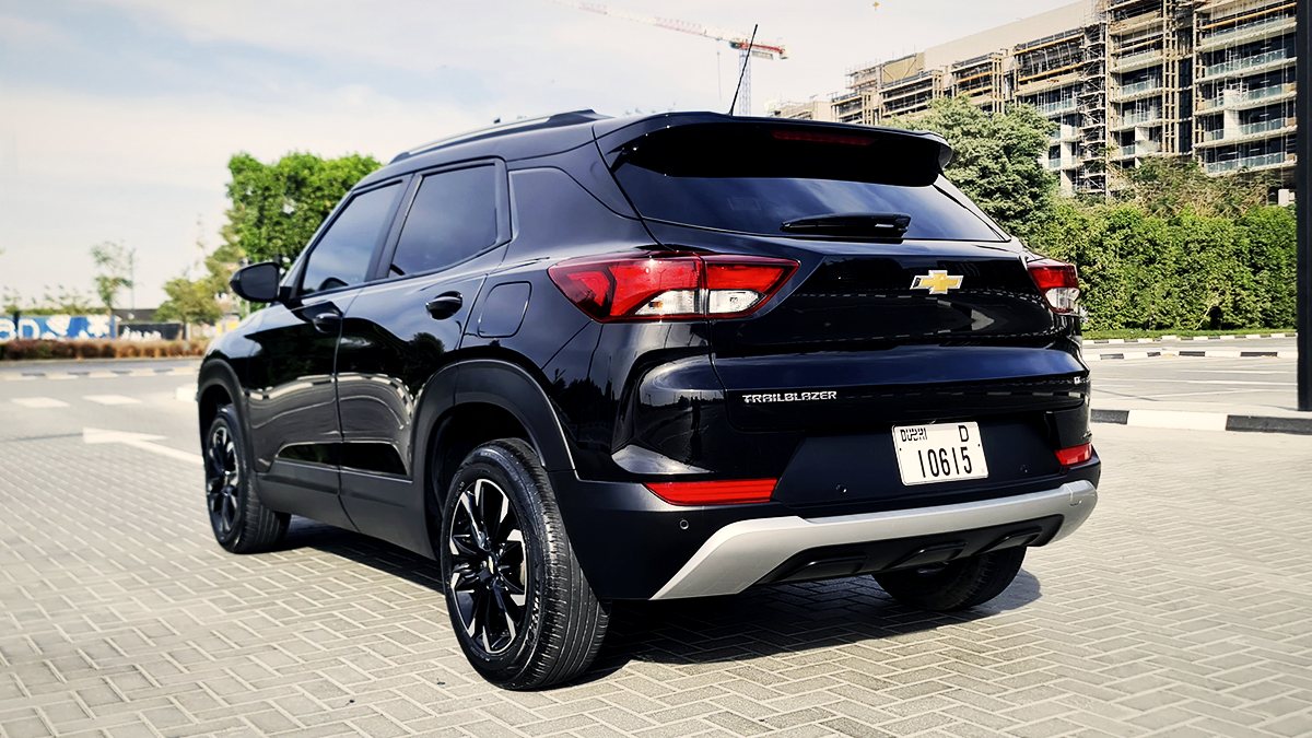 Chevrolet Trailblazer, black
