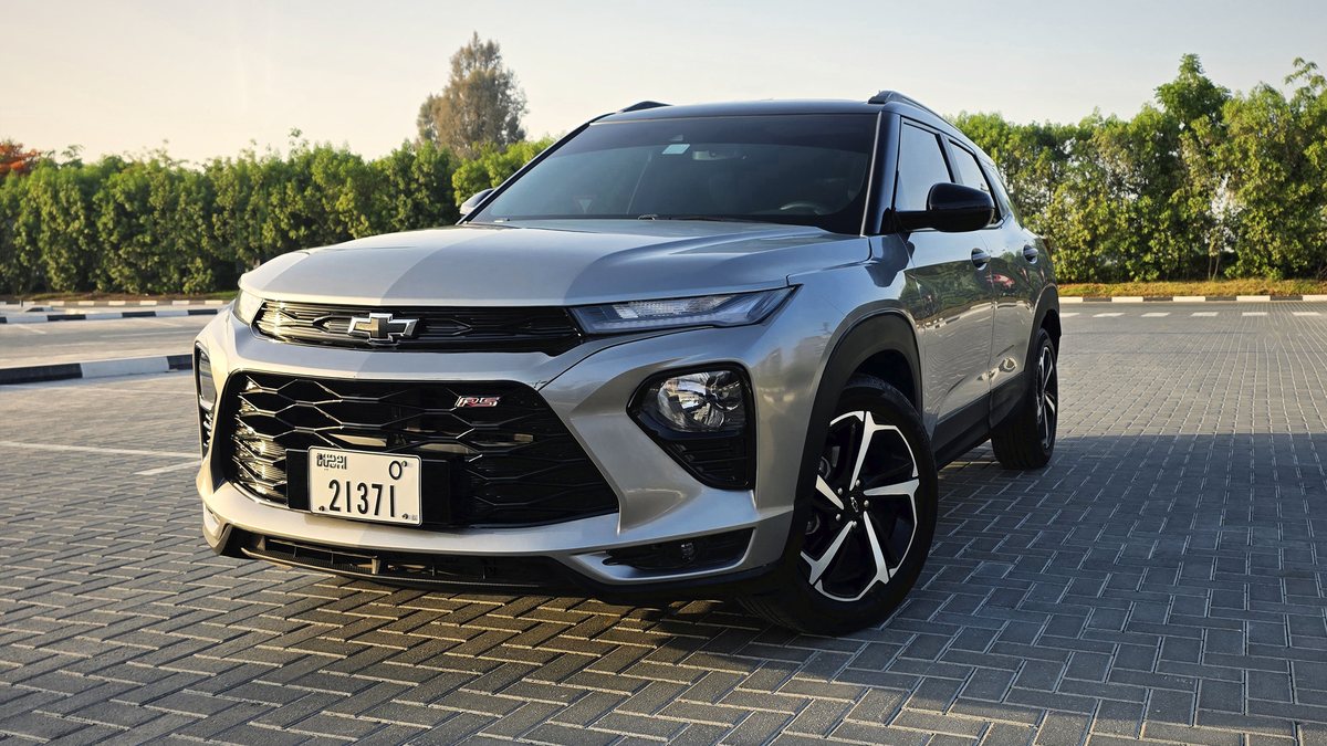 Chevrolet Trailblazer, grey