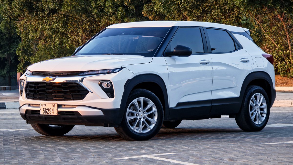 Chevrolet Trailblazer, white