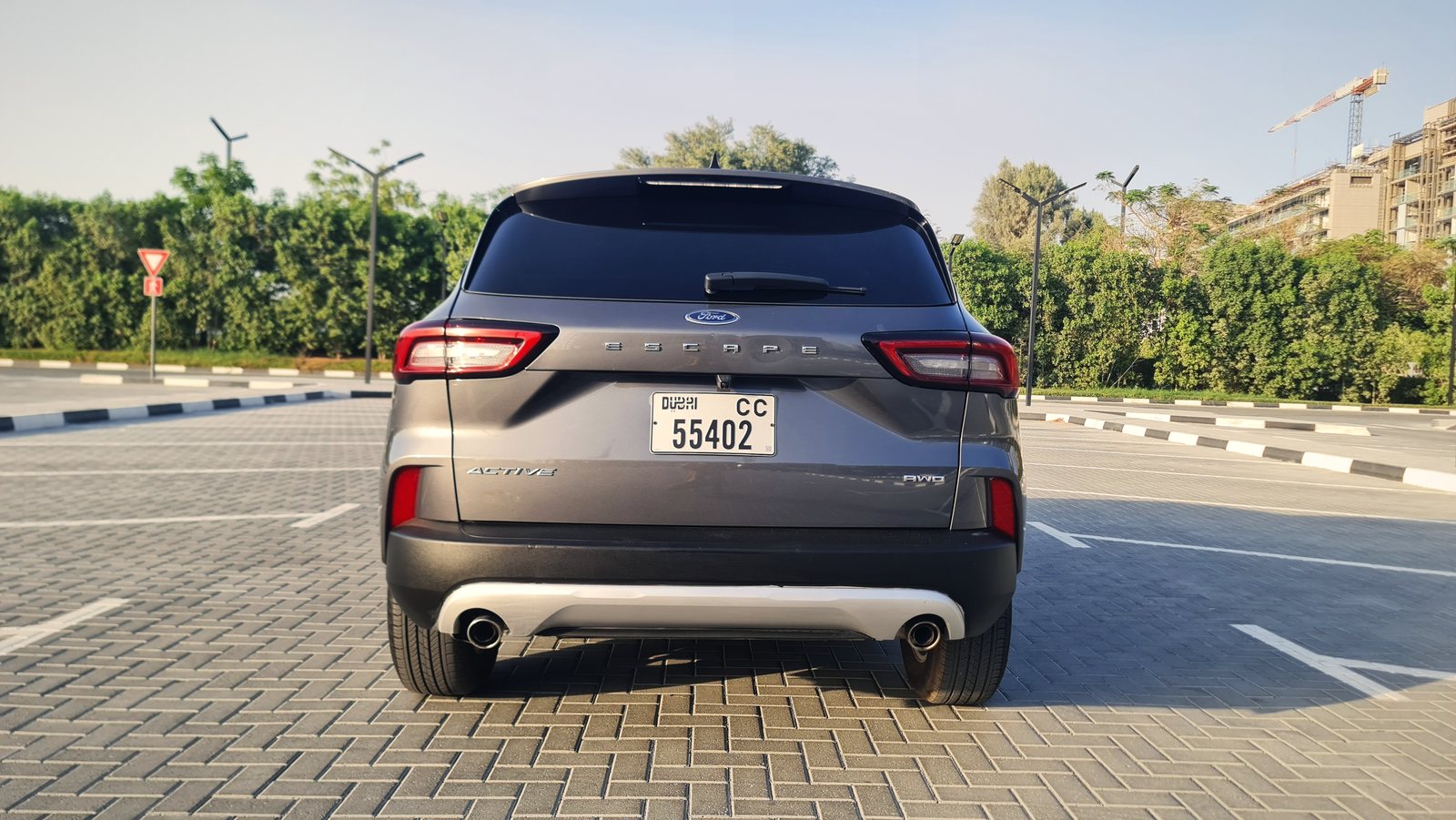Ford Escape, grey