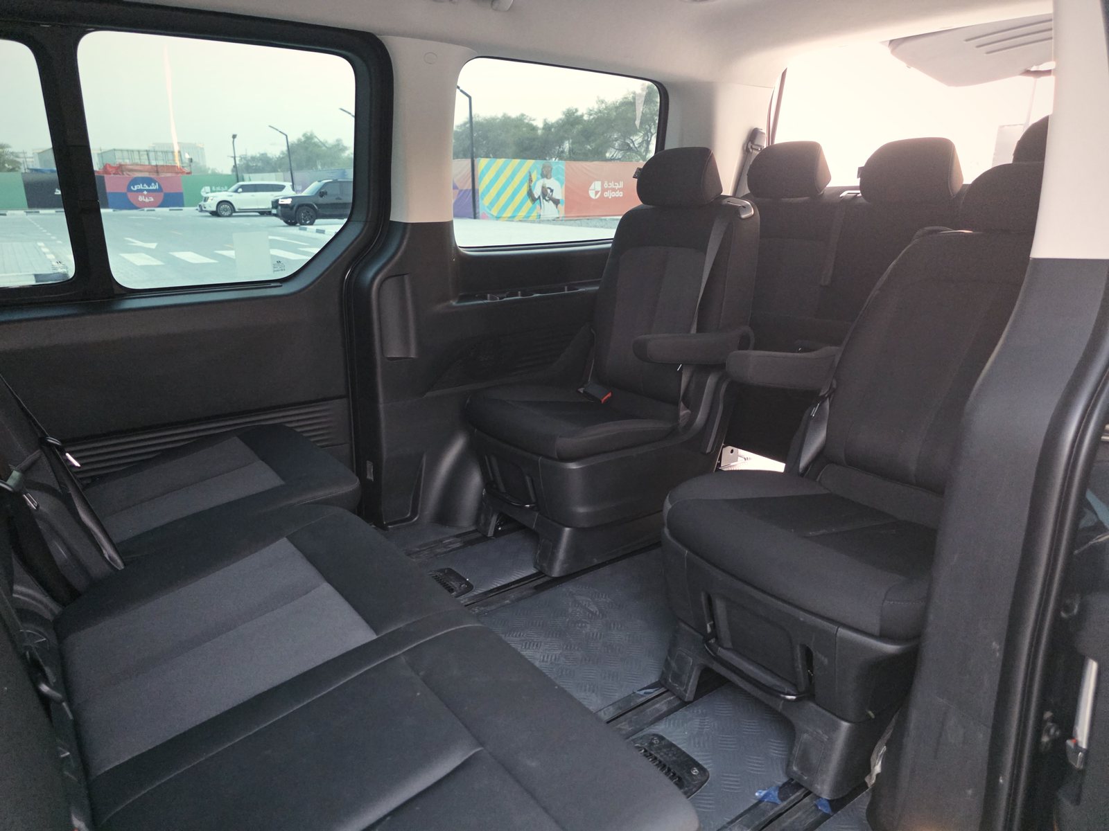 Hyundai Staria, grey