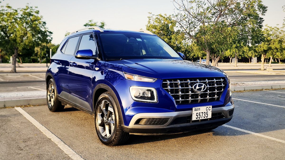 Hyundai Venue, blue