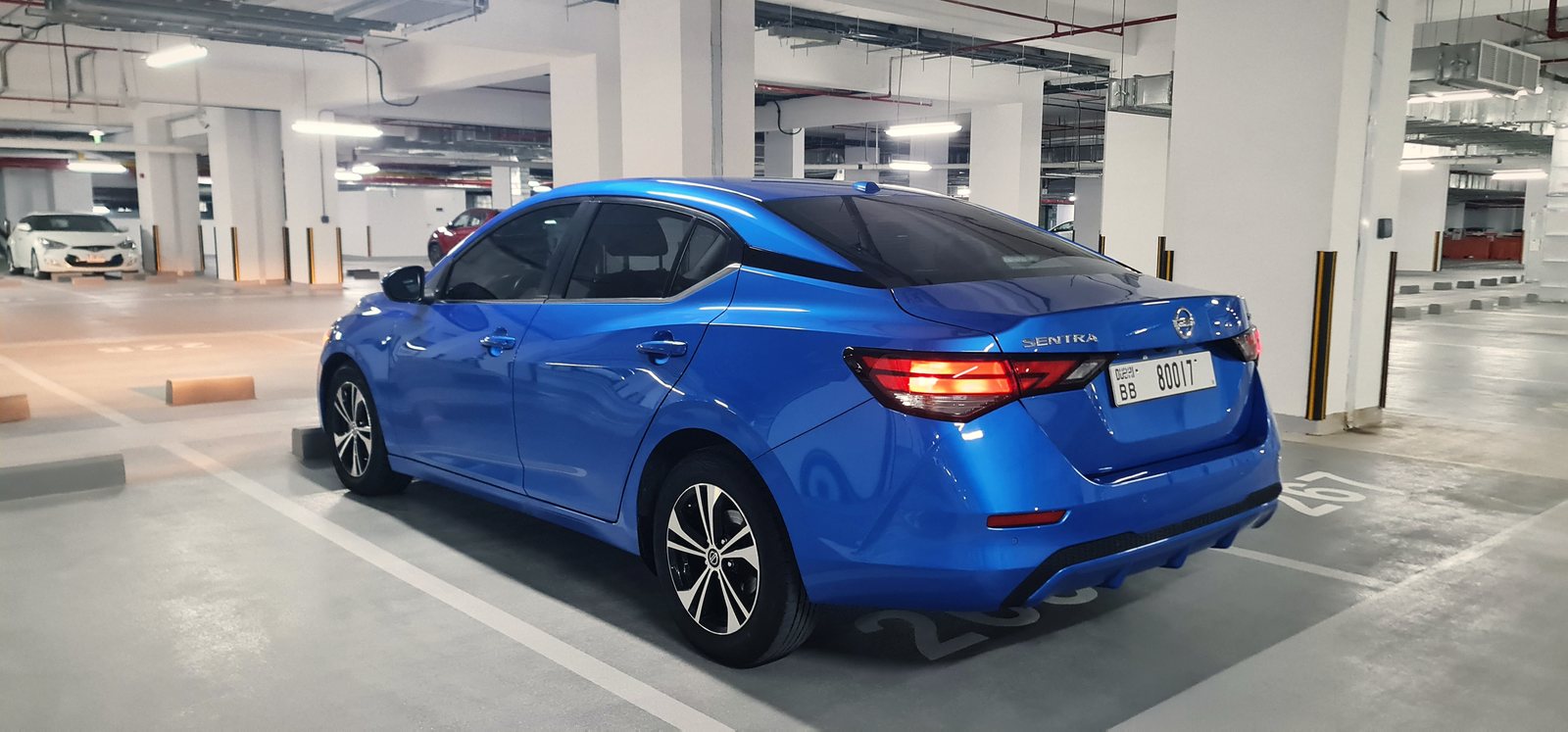 Nissan Sentra, blue