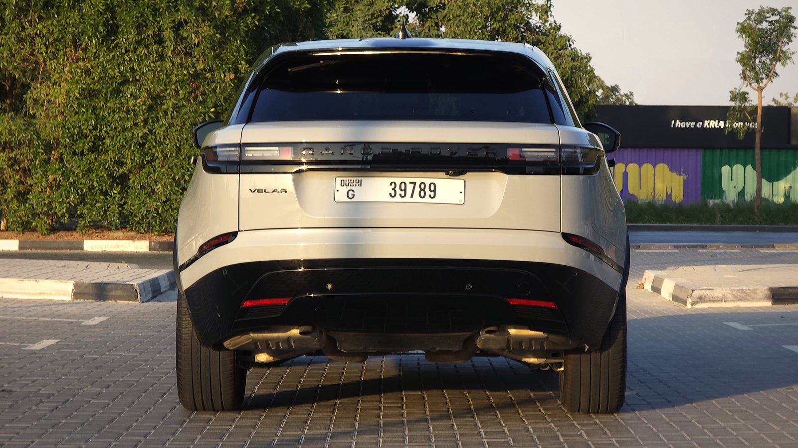 Range Rover Velar, grey